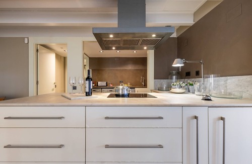 Old Town Apartment | Emperador by Unik Tarragona