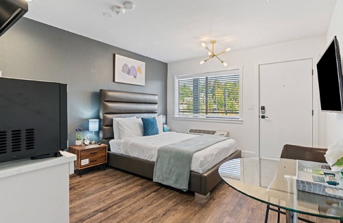 Moscow Apartment | Empire Apartments By Barsala