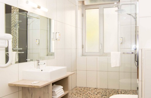 Faubourg Hotel | Empire Hotel