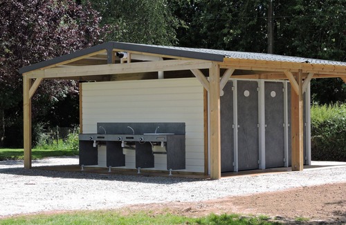 Saint-Denis-du-Maine Apartment | Emplacement camping Nu