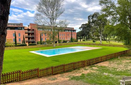 Torroella de Montgri Apartment | Emporda Golf 28 2-1