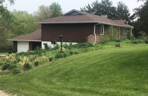 Emporia House | Emporia Lakehouse - gravel bike, disc golf, ah-quietn