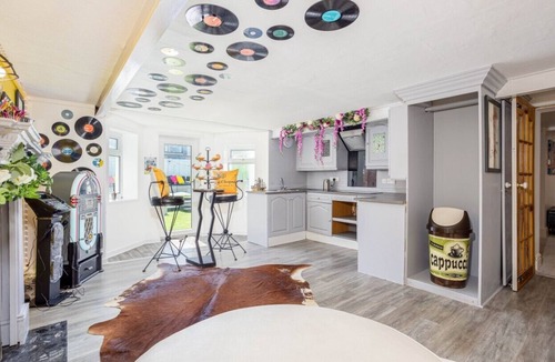 North Shore House | EMPRESS HALL BLACKPOOL - The ultimate large group accommodation in Blackpool