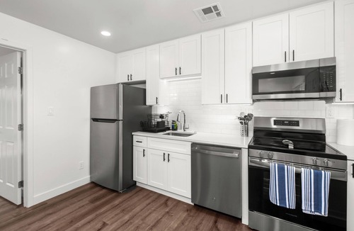 Garfield Apartment | Empress Retreat in the Heart of Downtown Phoenix