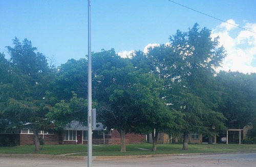 Abilene House | Empty Nest 50s retro home