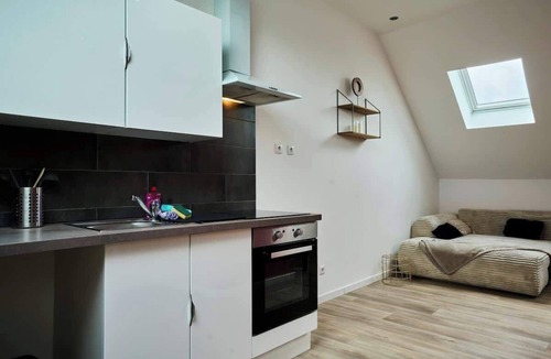 Tourcoing Apartment | En déplacement 9, Dernier étage, wifi gratuit