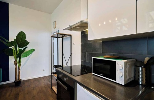 Tourcoing Apartment | En déplacement, Wifi, 10 minutes de la gare