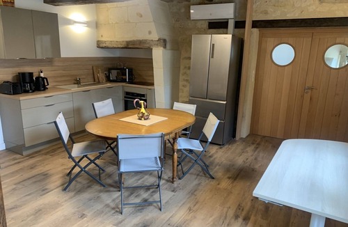 Rou-Marson House | En Rou Libre