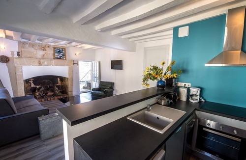 Rou-Marson House | En Rou Libre