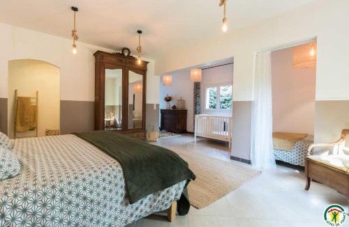 Saint-Jean-Lherm House | En sales