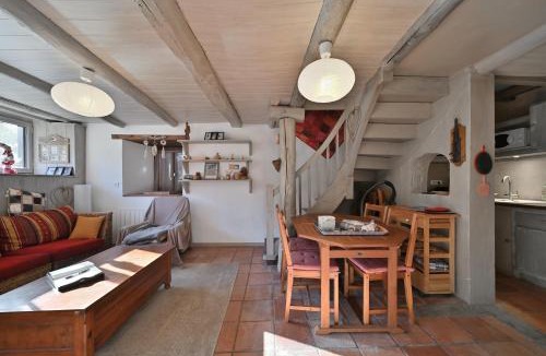 Bonac-Irazein House | En so de Gusti