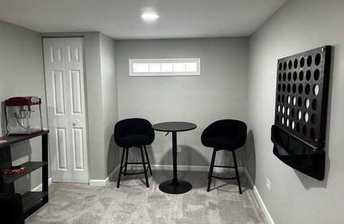 Elmhurst House | Enamored in Elmhurst