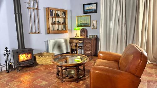 Casavells House | Encís d'Empordà -Adults Only-