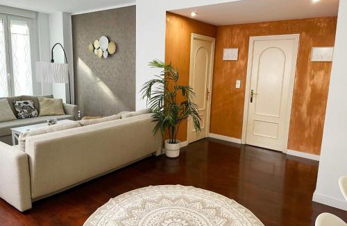 Zaragoza Old Town Apartment | Encantador apartamento de 125 m2 en pleno centro -Prime Video