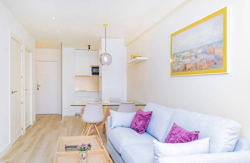 El Viso Apartment | Encantador Apartamento cerca del Santiago Bernabéu
