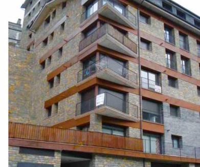 Les Escaldes Apartment | Encantador Atico cerca de Caldea, Molleres HUT 6793