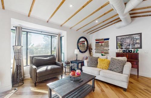Del Norte Place House | Encanto Dreams