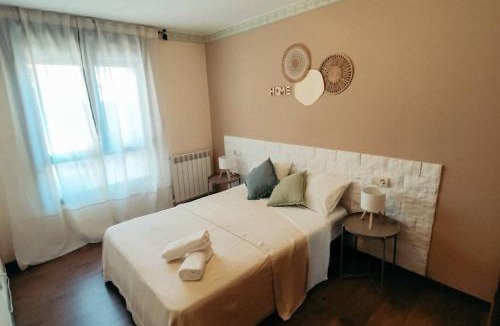 La Puebla de Castro Apartment | Encanto rural con gran terraza