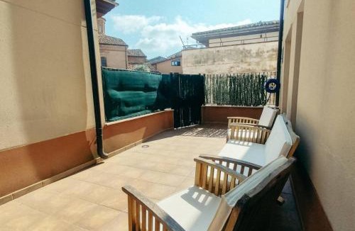 La Puebla de Castro Apartment | Encanto rural con gran terraza