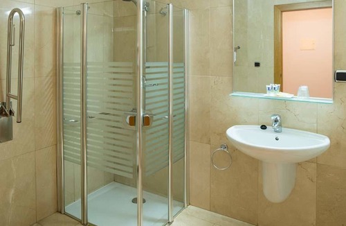 Almansa Hotel | Encasa Hotel Almansa