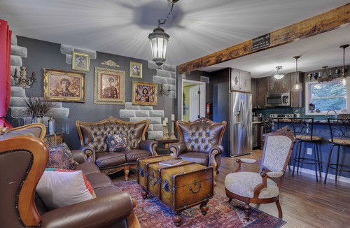 Pocono Summit House | Enchanted Castle - Whimsical Harry Potter Getaway - Kalahari/Camelback/Casino