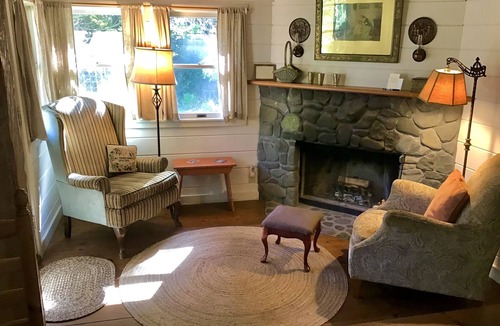 Mendocino Cottage | Enchanted Cottage in the Redwoods
