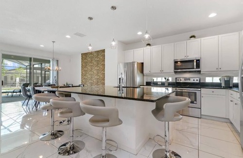 Kissimmee House | Enchanted Fantasy
