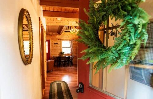 Winterport House | Enchanted Forest Cabin