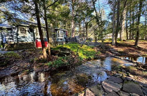 Smallwood House | Enchanted Fox Dell Cottage