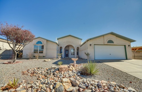 Ranchito House | Enchanted Hills Home w/Sandia Mountain Views!