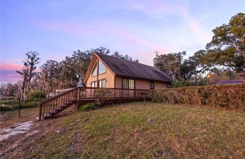 Vacation Village House | Enchanted Hucks Hideaway