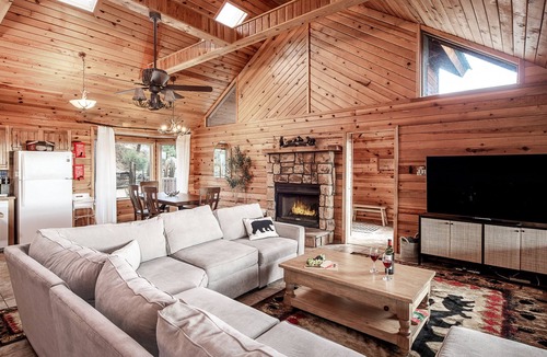 Ruidoso Cabin | Enchanted Oak Cabin