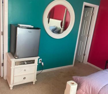 Hiram Bed & Breakfast | Enchanted Queendom