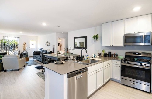 Southside House | Enchanted Retreat
