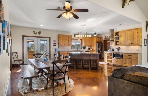Fredericksburg House | Enchanted Rockview House | 3 Bedroom | Firepit