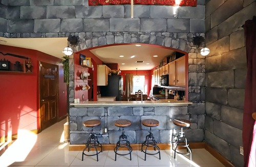 Lake Berkley Villa | Enchanted Villa with Lake View 6-Bedroom in Resort
