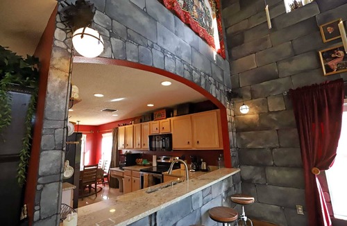 Lake Berkley Villa | Enchanted Villa with Lake View 6-Bedroom in Resort
