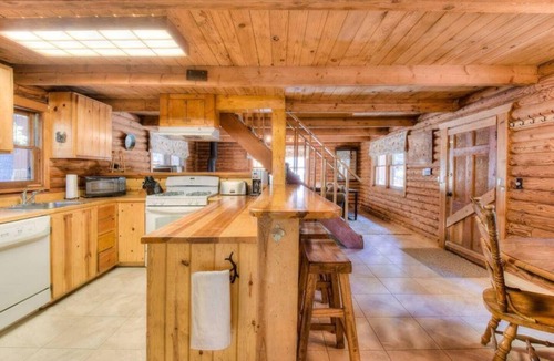 Homewood Cabin | Enchanted Woods Cabin