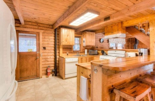 Homewood Cabin | Enchanted Woods Cabin