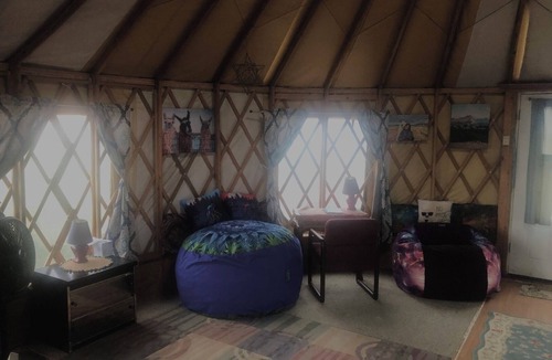 Agua Fria Resort | Enchanted yurt with amazing views and llamas too