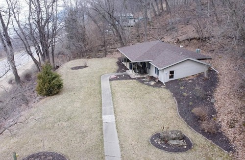 Vernon County House | Enchanting 3-bedroom house with WiFi in Genoa