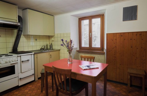 Mesocco Ski Chalet | Enchanting 4-bedroom chalet in Mesocco