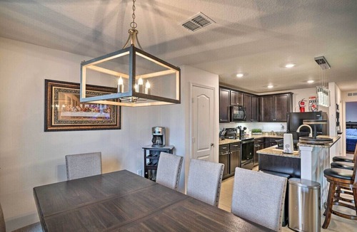 Fedhaven House | Enchanting 4-bedroom house with large fence backyard in Poinciana near Lego Land