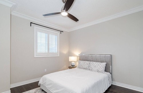 Halton Regional Municipality Villa | Enchanting 4BR Villa-unwind in Luxury