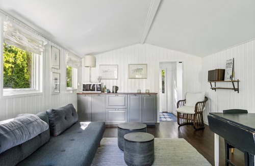 Hornbaek Villa | Enchanting 5- bedroom villa in Hornbæk
