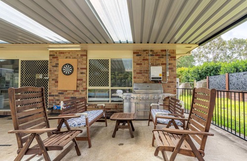 Greenbank House | Enchanting 5BR Greenbank Staycation