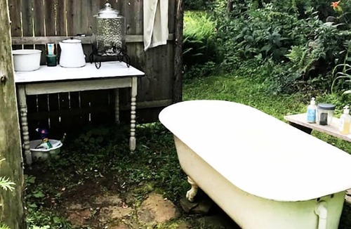 Hopkinton Cabin | Enchanting Adirondack Cabin in the Treetops