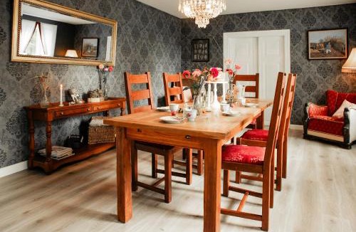 Bylderup-Bov House | Enchanting Atmosphere At Nolde Country Estate
