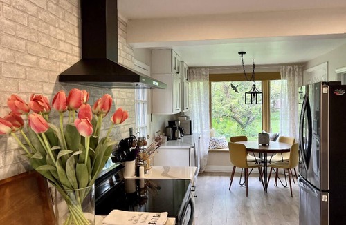 Oreland House | Enchanting Garden home, Close to Blue Bell and Ambler