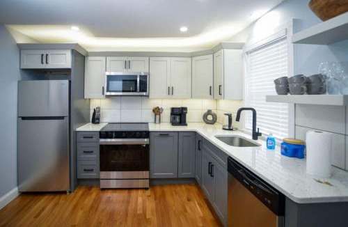 Stoneham House | Enchanting Hidden Door Escape